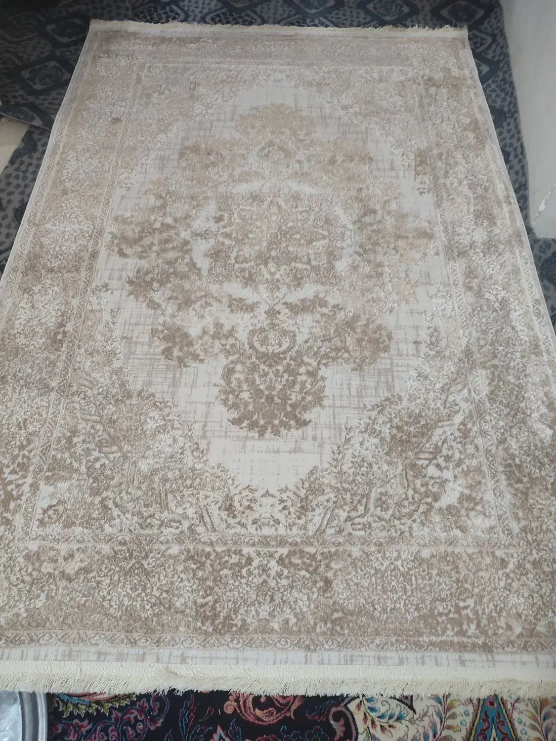 قالیچه نو|فرش|مشهد, الهیه|دیوار