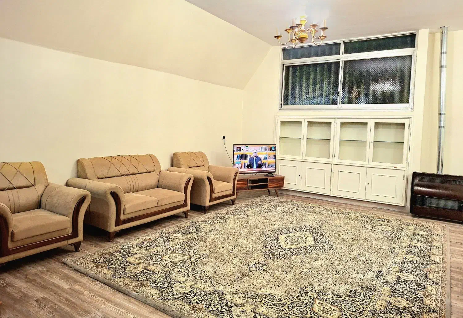 اجاره روزانه ماهیانه سوییت نزدیک خواجونقش جهان۳۳پل|اجارهٔ کوتاهمدت آپارتمان و سوئیت|اصفهان, باغ کاران|دیوار