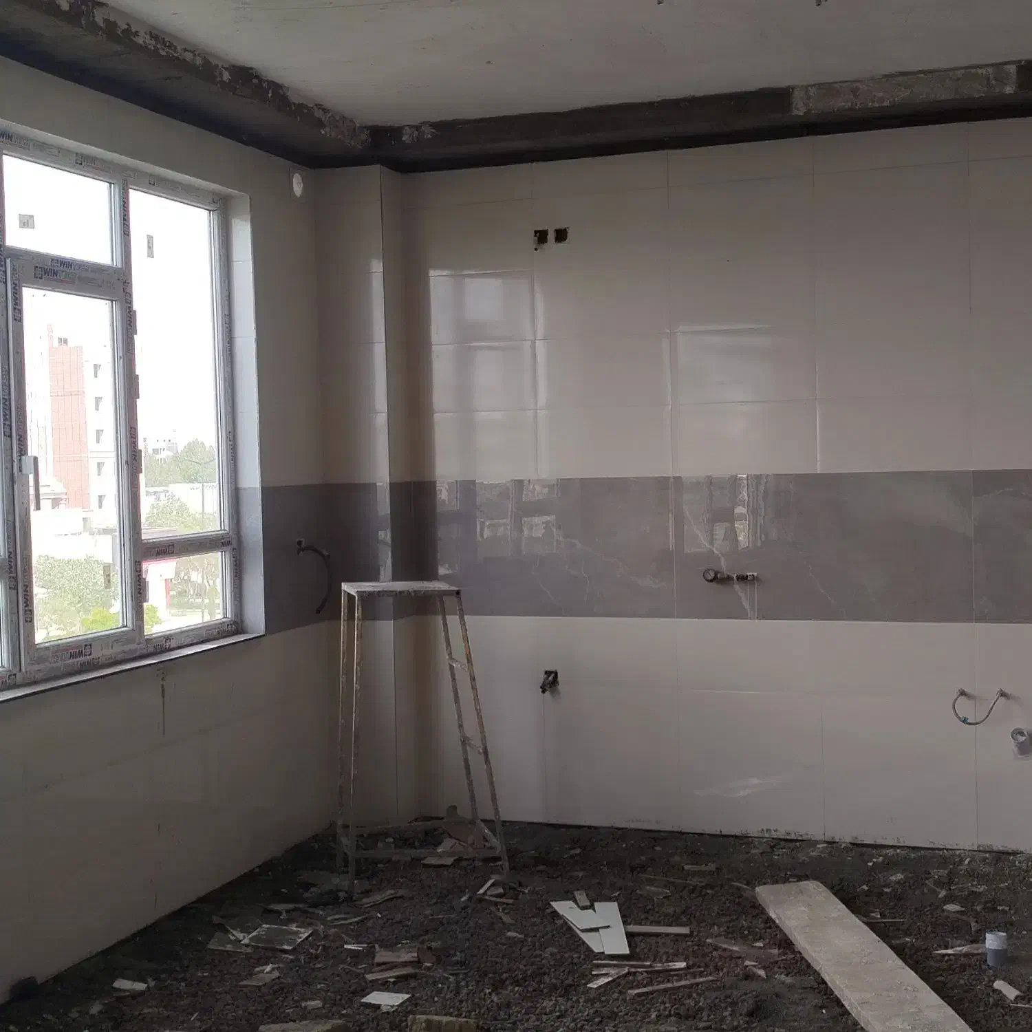 شاگرد کاشی کاری و سنگ کاری|استخدام معماری، عمران و ساختمانی|کرمانشاه, |دیوار