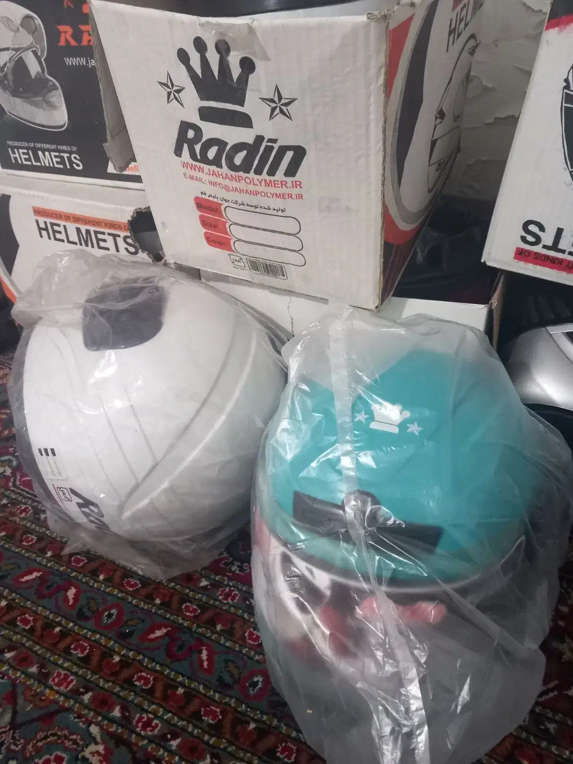 کلاه کاسکت رادین نو قیمت عمده|قطعات یدکی و لوازم جانبی|شیراز, حافظیه|دیوار