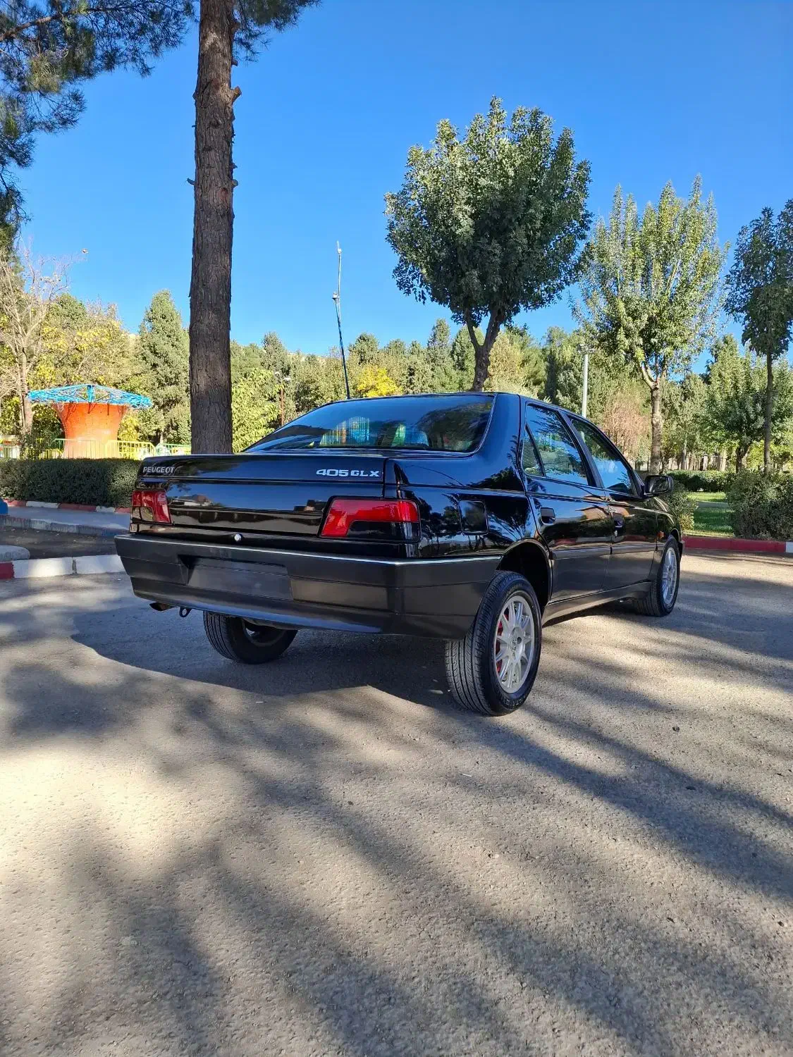 پژو اتاق عوض|خودرو سواری و وانت|ایلام, |دیوار