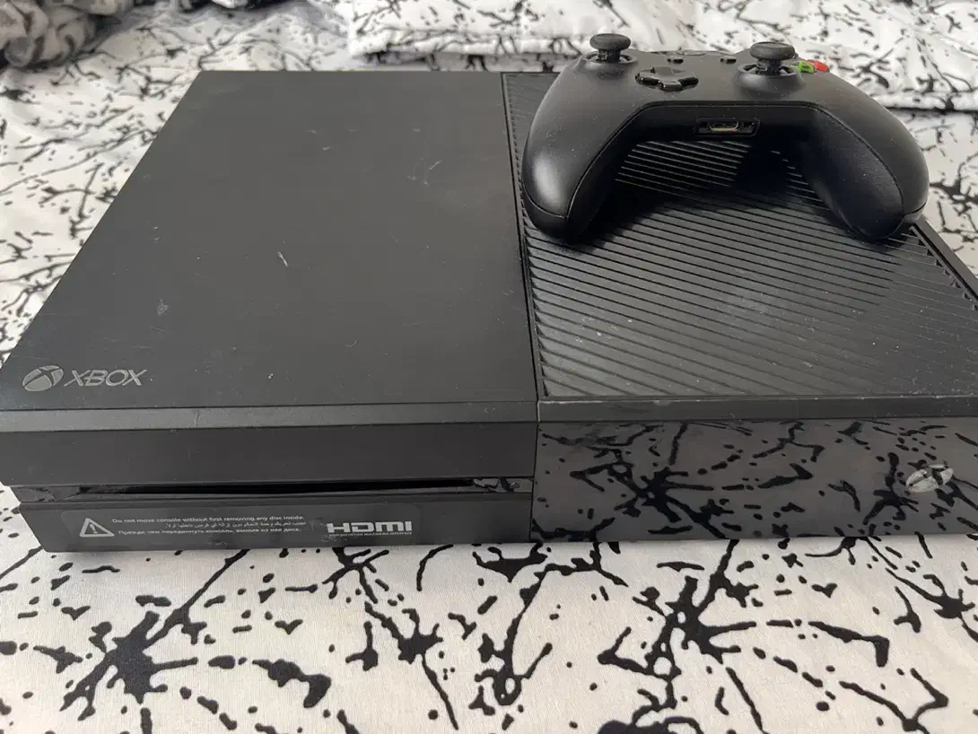 xbox one fat 1 TB|کنسول، بازی ویدئویی و آنلاین|اصفهان, باغ نگاره|دیوار