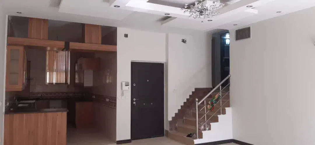 اجاره منزل 120 متری دوخوابه خیابان مکتبی میانرود|اجارهٔ آپارتمان|شیراز, شیخ روزبهان|دیوار