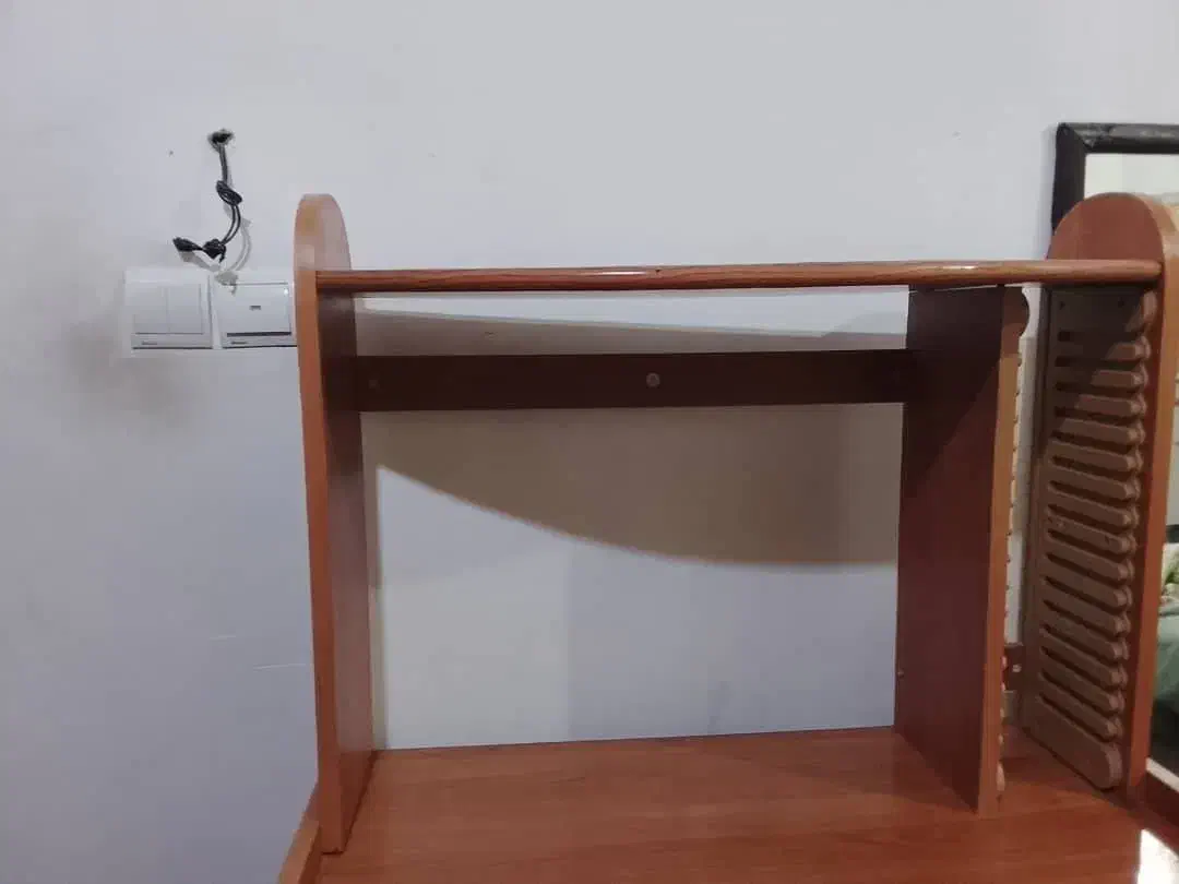 میز کامپیوتر|میز تحریر و کامپیوتر|اهواز, گلستان|دیوار