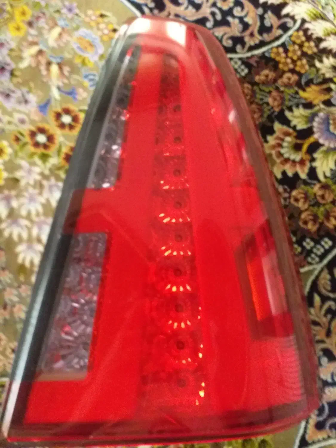چراغ عقب اسپرت l90 سمت راست و چراغ جلو فابریک جفت|قطعات یدکی و لوازم جانبی|تهران, کیانشهر|دیوار