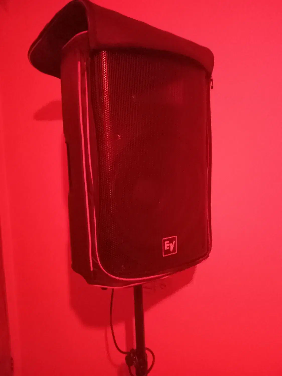 خدمات صدابرداری و اجاره سیستم صوت|خدمات پذیرایی، مراسم|اندیشه, اندیشه فاز ۱|دیوار