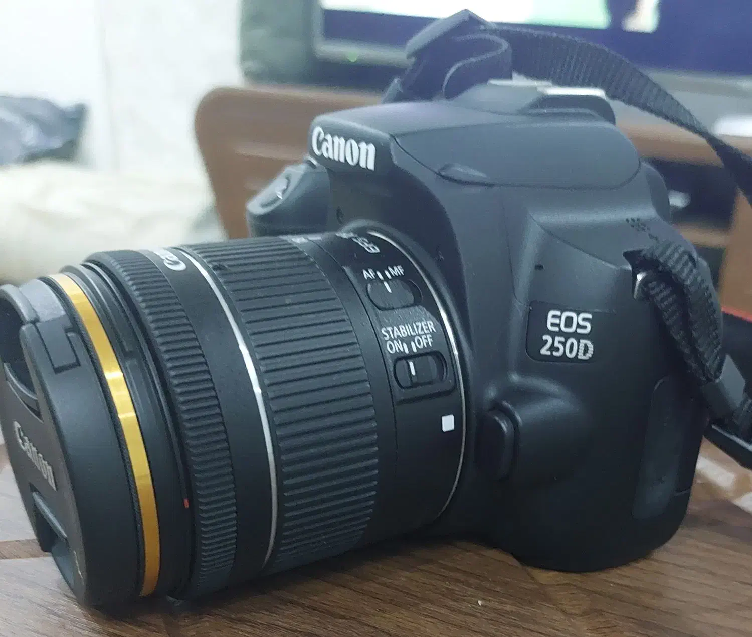 دوربین کنون eos250d . لنز 55-18 در حد نو|دوربین عکاسی و فیلم‌برداری|تهران, منیریه|دیوار