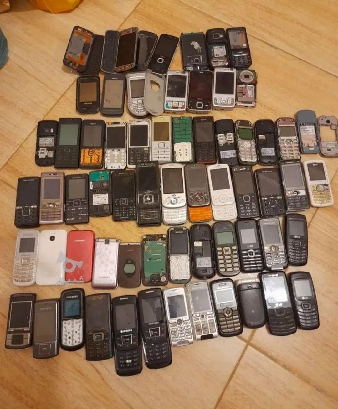 گوشی های خراب و گوشی های اوراقی|موبایل|زابل, |دیوار