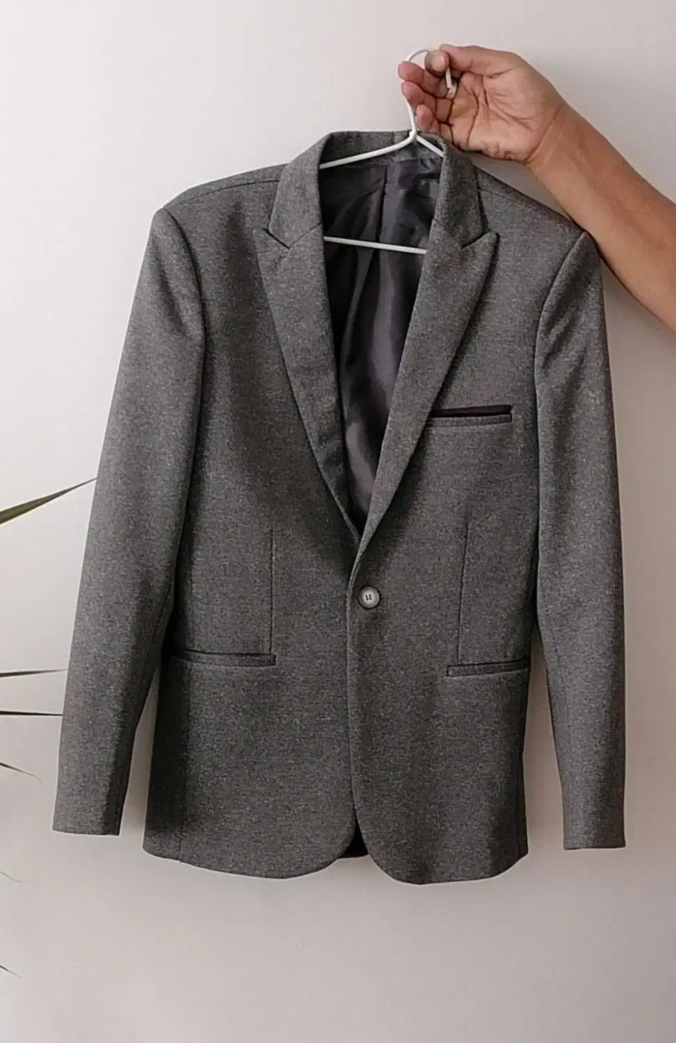 کت و جلیقه|لباس|سبزوار, ولیعصر (نجار آباد)|دیوار