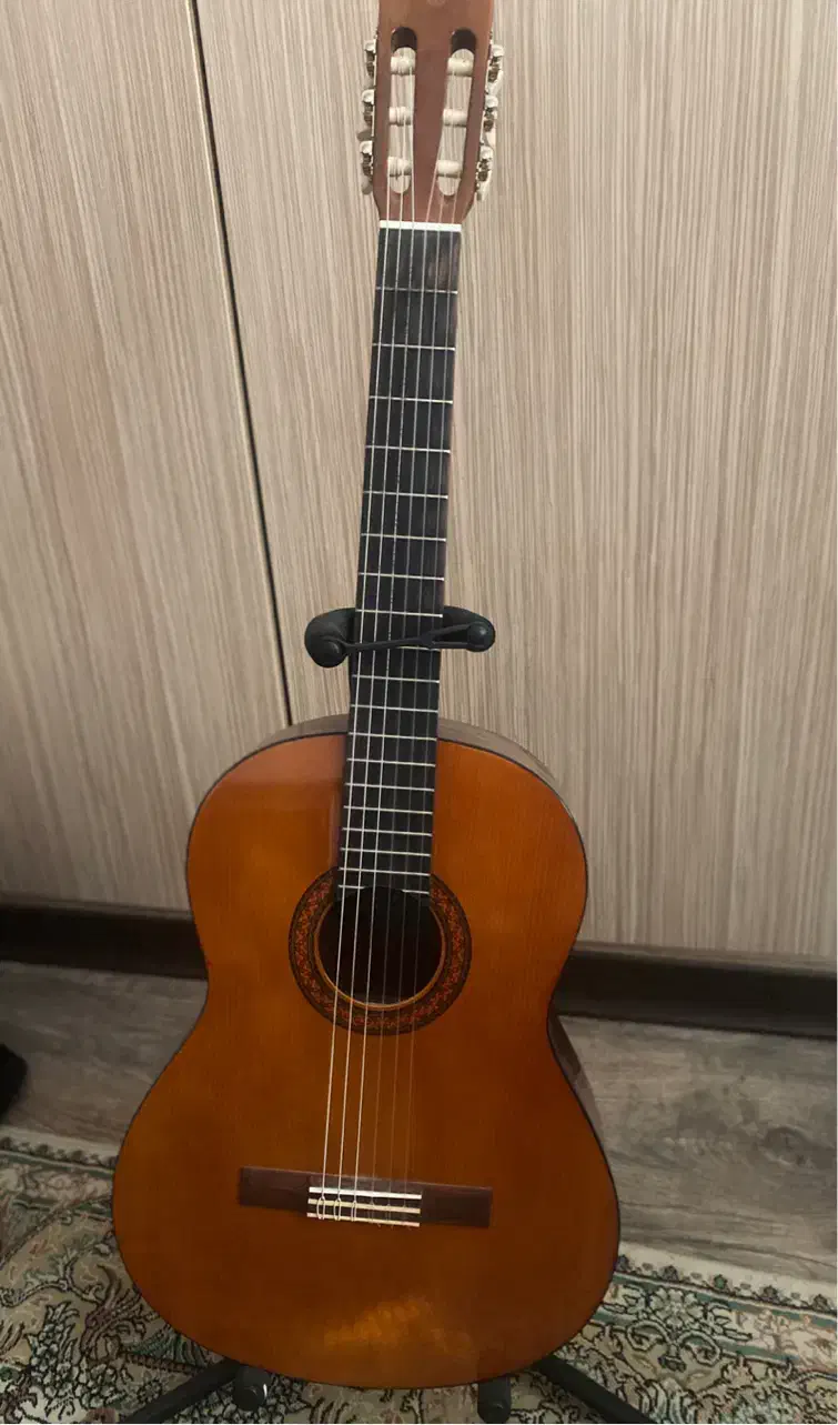 گیتار یاماها c40 اصل اندونزی|گیتار، بیس، امپلیفایر|ارومیه, |دیوار