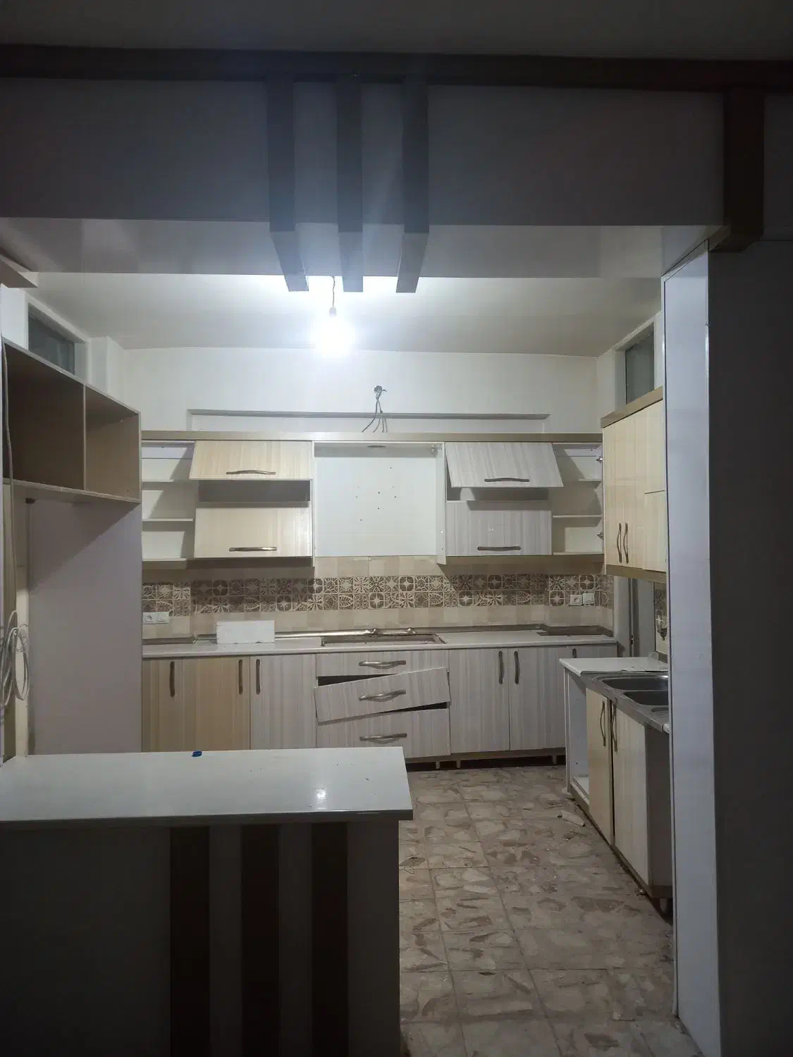 کابینت هایگلاس|مصالح و تجهیزات ساختمان|اصفهان, سنبلستان|دیوار