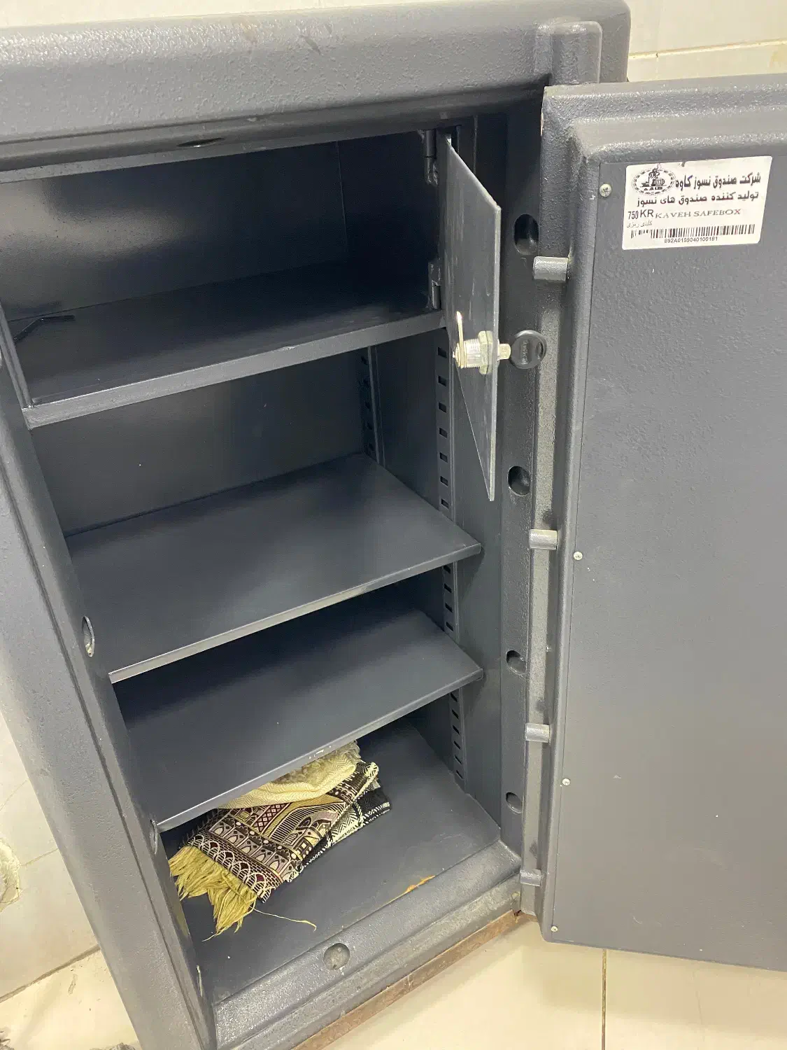 گاو صندوق مدل 750 kr|فروشگاه و مغازه|سنندج, |دیوار