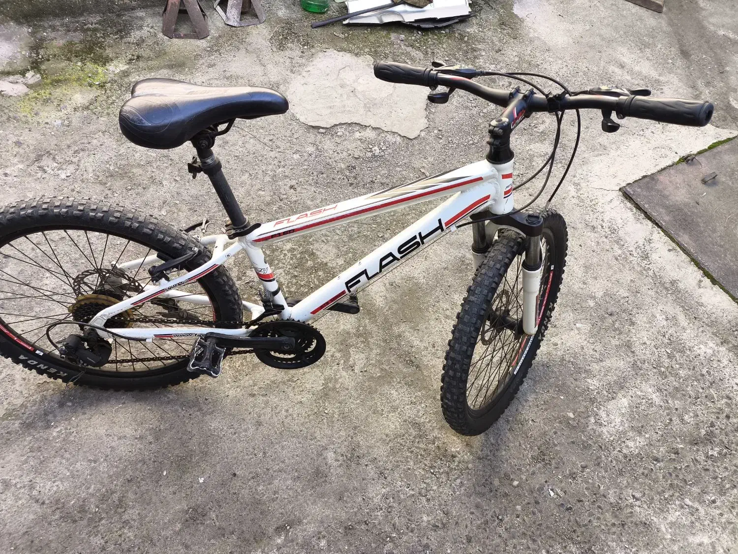 دوچرخه فلش|دوچرخه، اسکیت، اسکوتر|رشت, جانبازان|دیوار