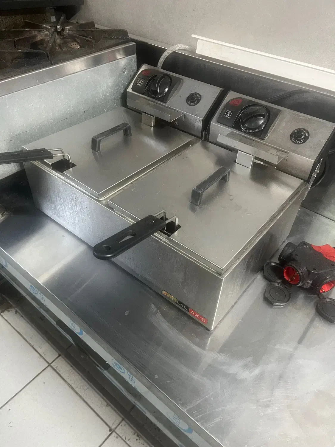 سرخ کن anvil|کافی‌شاپ و رستوران|قم, دورشهر|دیوار