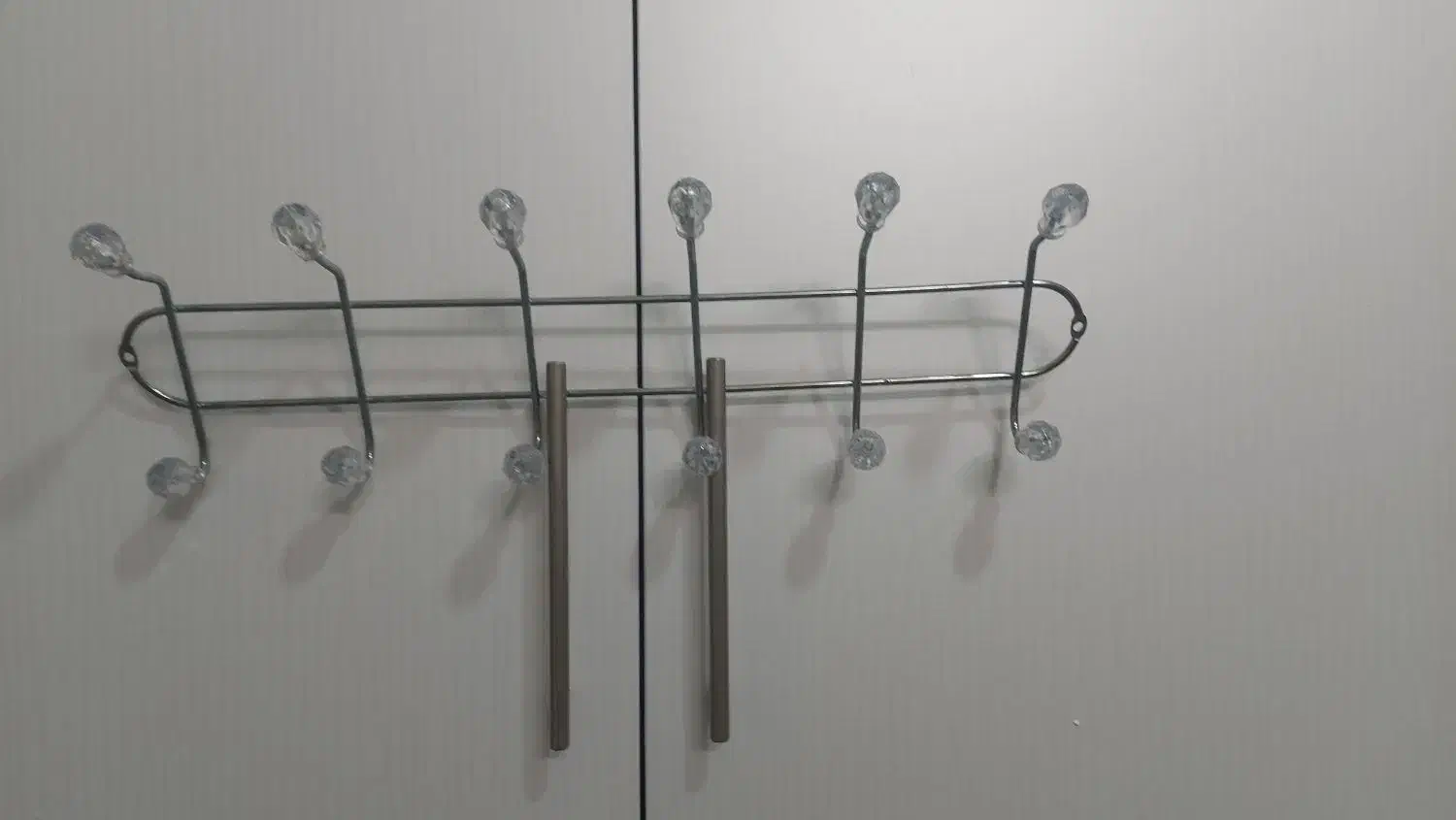 آویز لباس|بندرخت و رخت‌آویز|قرچک, میرزائی جنوبی|دیوار