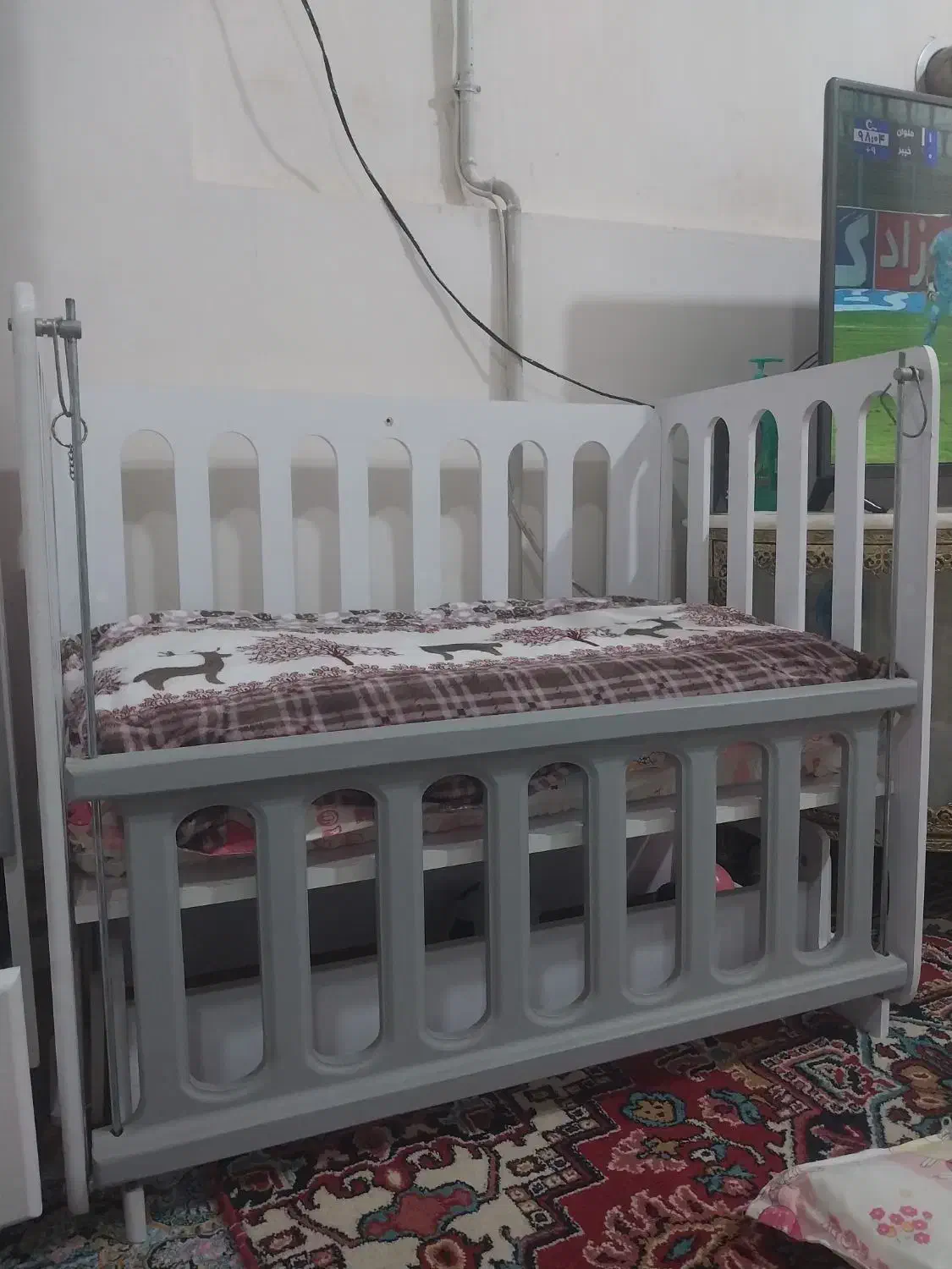 تخت کنار مادر|اسباب و اثاث بچه|تبریز, |دیوار