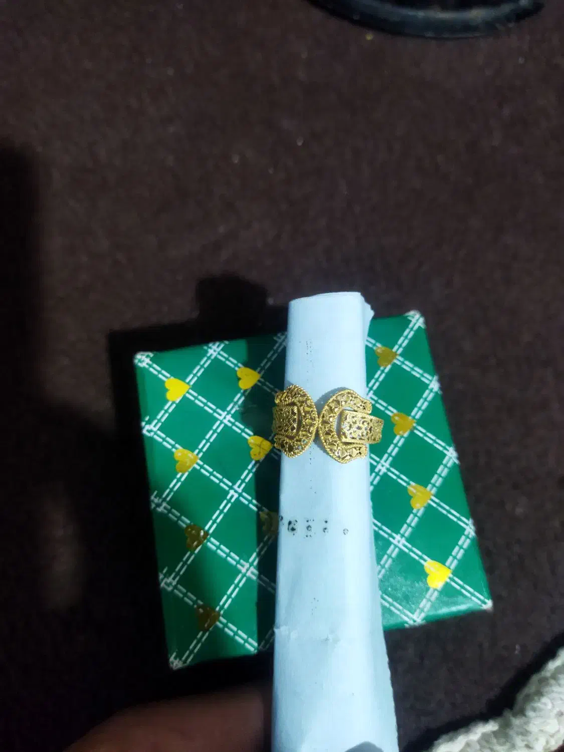 طلا برای سود.  کاملا سالم ۱۰۰بالای تابلو|جواهرات|نهاوند, |دیوار