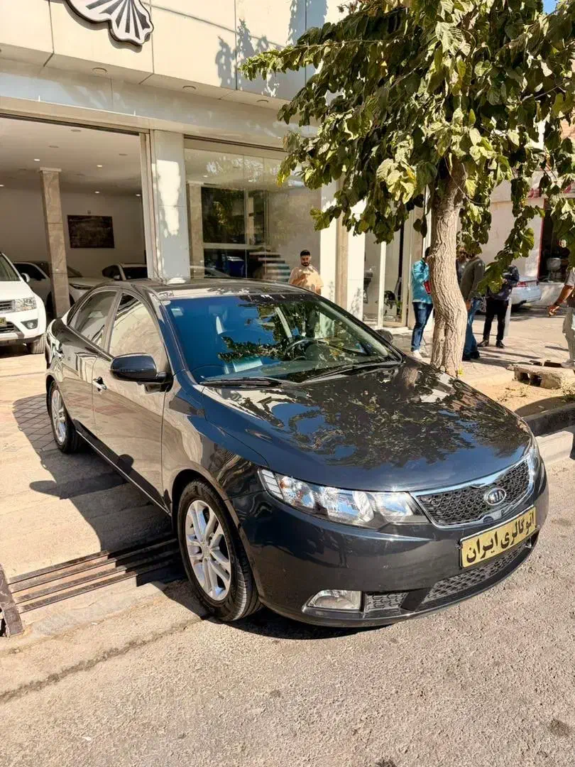 کیا سراتو ۱۳۹۷|خودرو سواری و وانت|اصفهان, حسینآباد|دیوار