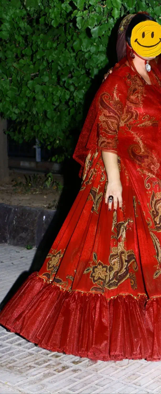 لباس محلی|لباس|صدرا-فارس, فاز ۱|دیوار