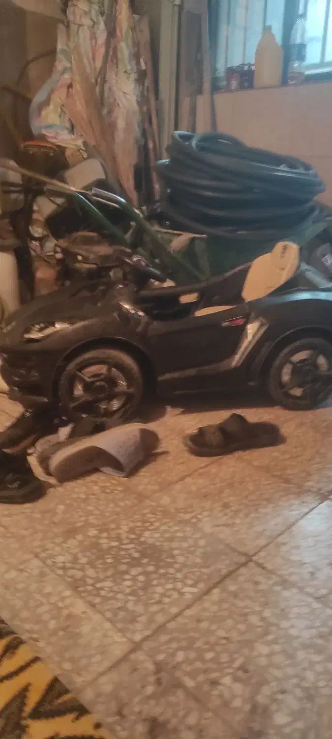 ماشین شارژی سالم|اسباببازی|کرمانشاه, |دیوار