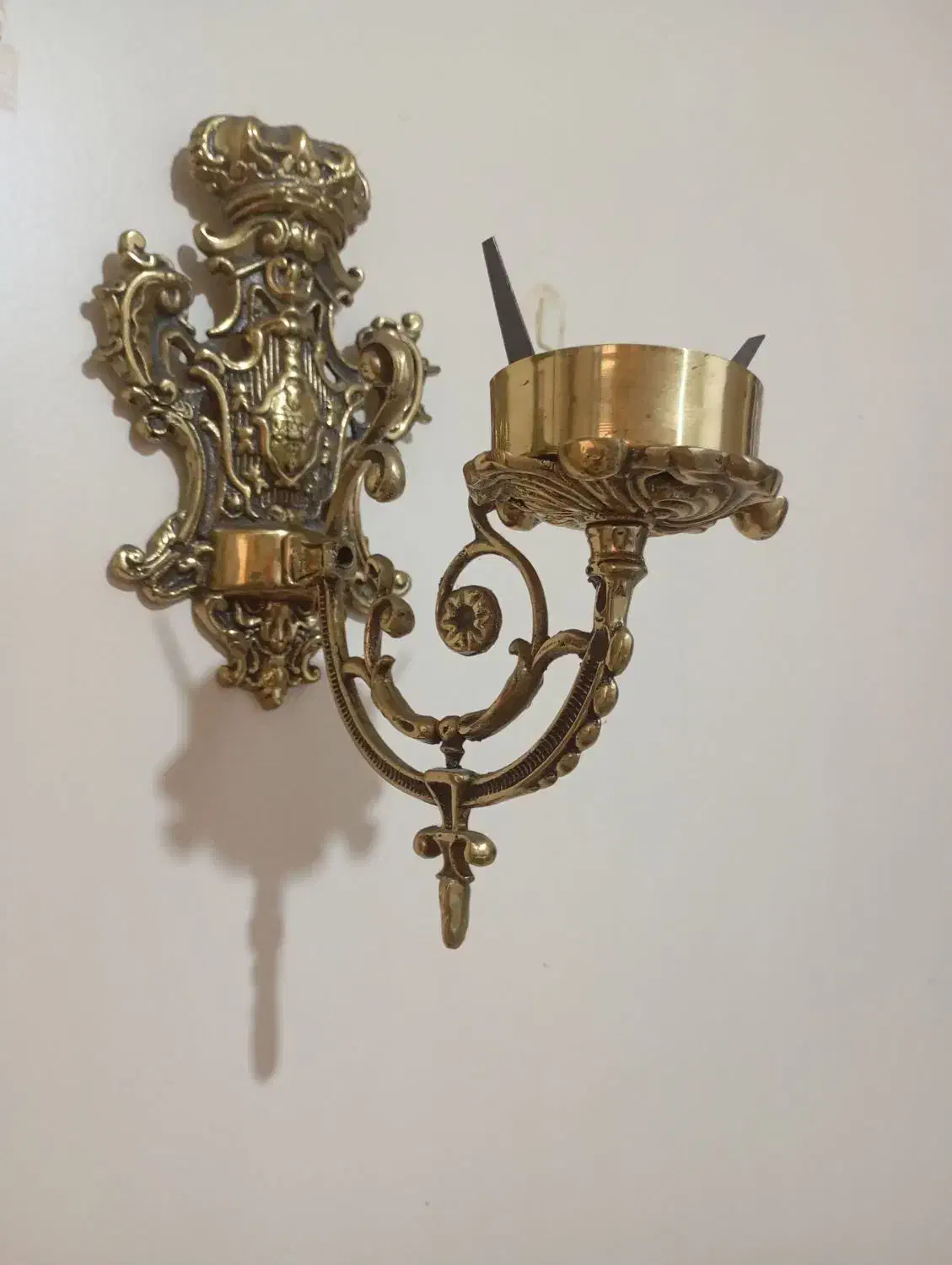 لوستر دیوارکوب برنزی|لوستر و چراغ آویز|تهران, خواجه نظام الملک|دیوار