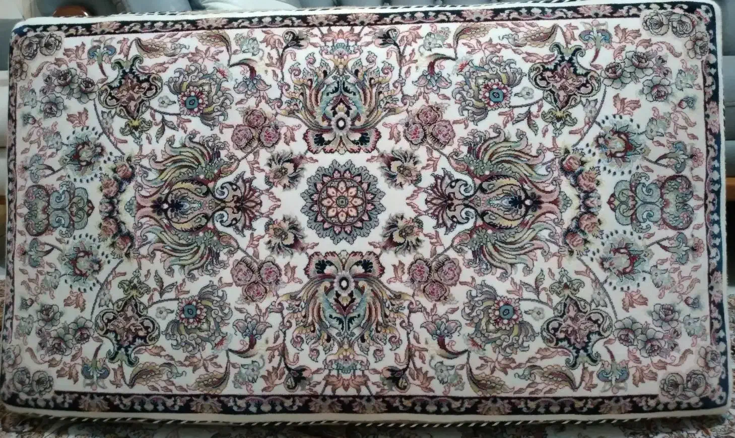 پشتی طرح افشان|پشتی|تهران, شهرک رضویه|دیوار