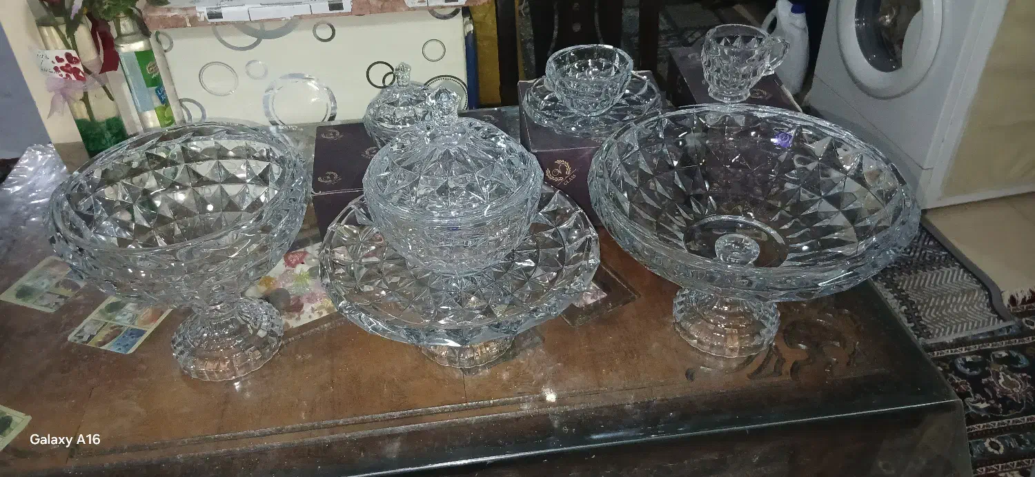 سرویس بلور وظرف غذاخوری|ظروف سرو و پذیرایی|بجنورد, |دیوار