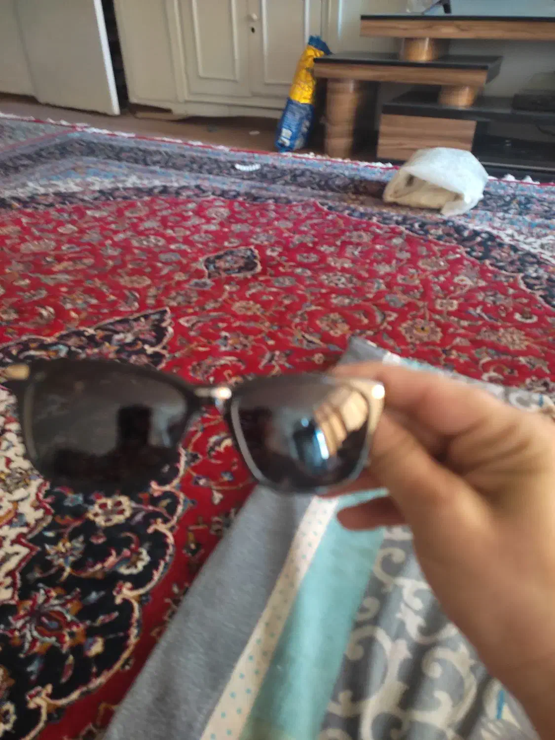 فروش یک عدد عینک آفتابی برندپرستیژ|زیورآلات و اکسسوری|اصفهان, پوریای ولی|دیوار