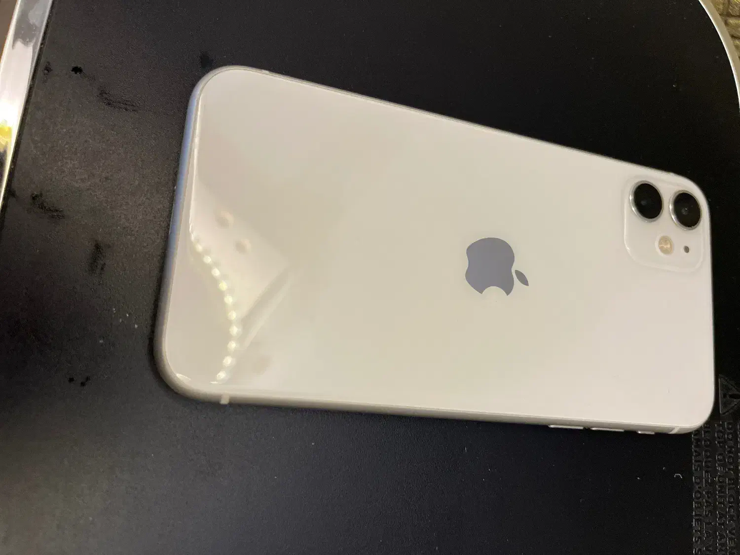 آیفون ۱۱ نرمال iphone11|موبایل|اصفهان, باغ دریاچه|دیوار
