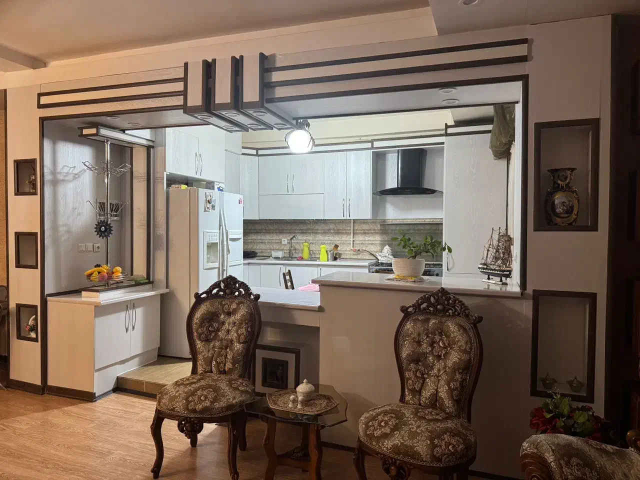 نصب برچسب کابینت،کمد دیواری و دیوار پوش فومی|خدمات پیشه و مهارت|قزوین, |دیوار