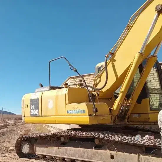 اجاره بیل مکانیکی خط۷.  ۲۰۰|خدمات حمل و نقل|اصفهان, کشاورزی|دیوار