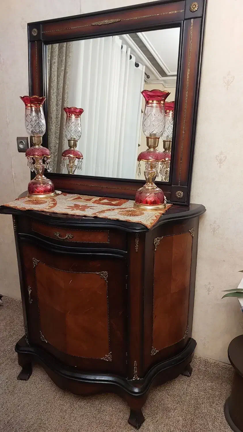 آینه کنسول|بوفه، ویترین، کنسول|فولادشهر, B2|دیوار