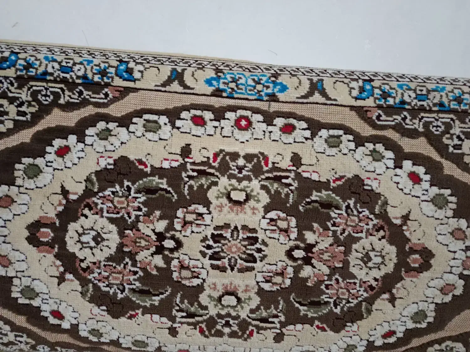 دو جفت پشتی|پشتی|گرگان, |دیوار