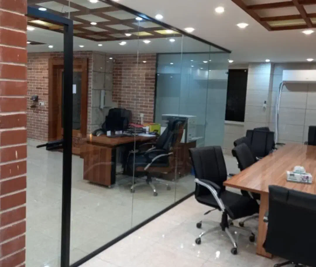 صنایع شیشه سکوریت و درب کرکره ای|مصالح و تجهیزات ساختمان|بندرعباس, |دیوار