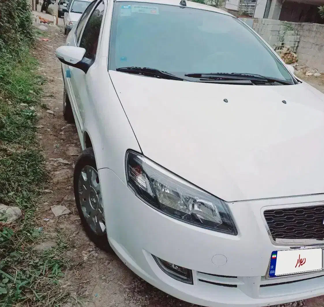 رانا پلاس 1402بی رنگ بی ضربه|خودرو سواری و وانت|شاندرمن, |دیوار