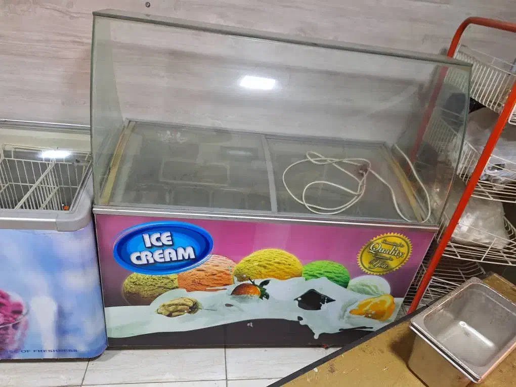 گرمکن پیراشکی یخچال سبد ایستاده فروش فوری|یخچال و فریزر|رشت, لاکان|دیوار