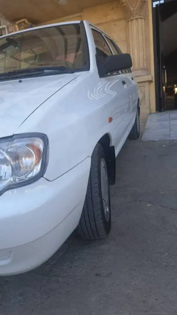 ۱۱۱ خشک مدل ۹۸|خودرو سواری و وانت|زاهدان, |دیوار