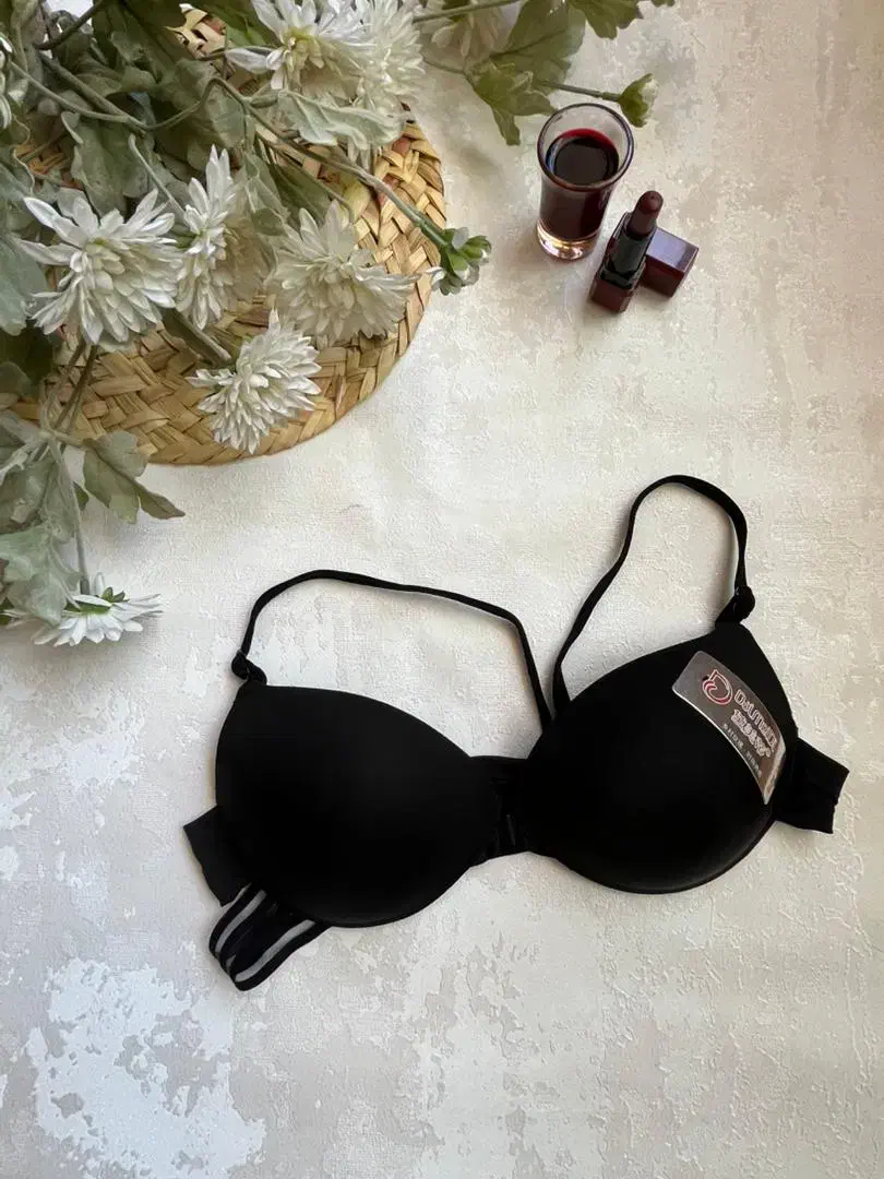 سوتین تک جلو‌ بازشو|لباس|شیراز, دارالرحمه|دیوار