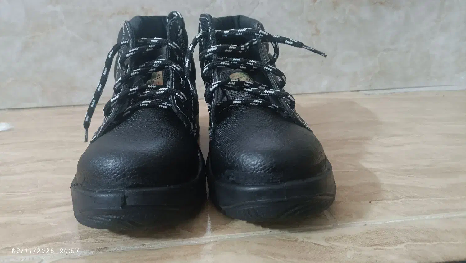 فروش ۵ جفت کفش کار برند نگهبان سایز۴۰|کیف، کفش، کمربند|کاشان, عربها|دیوار