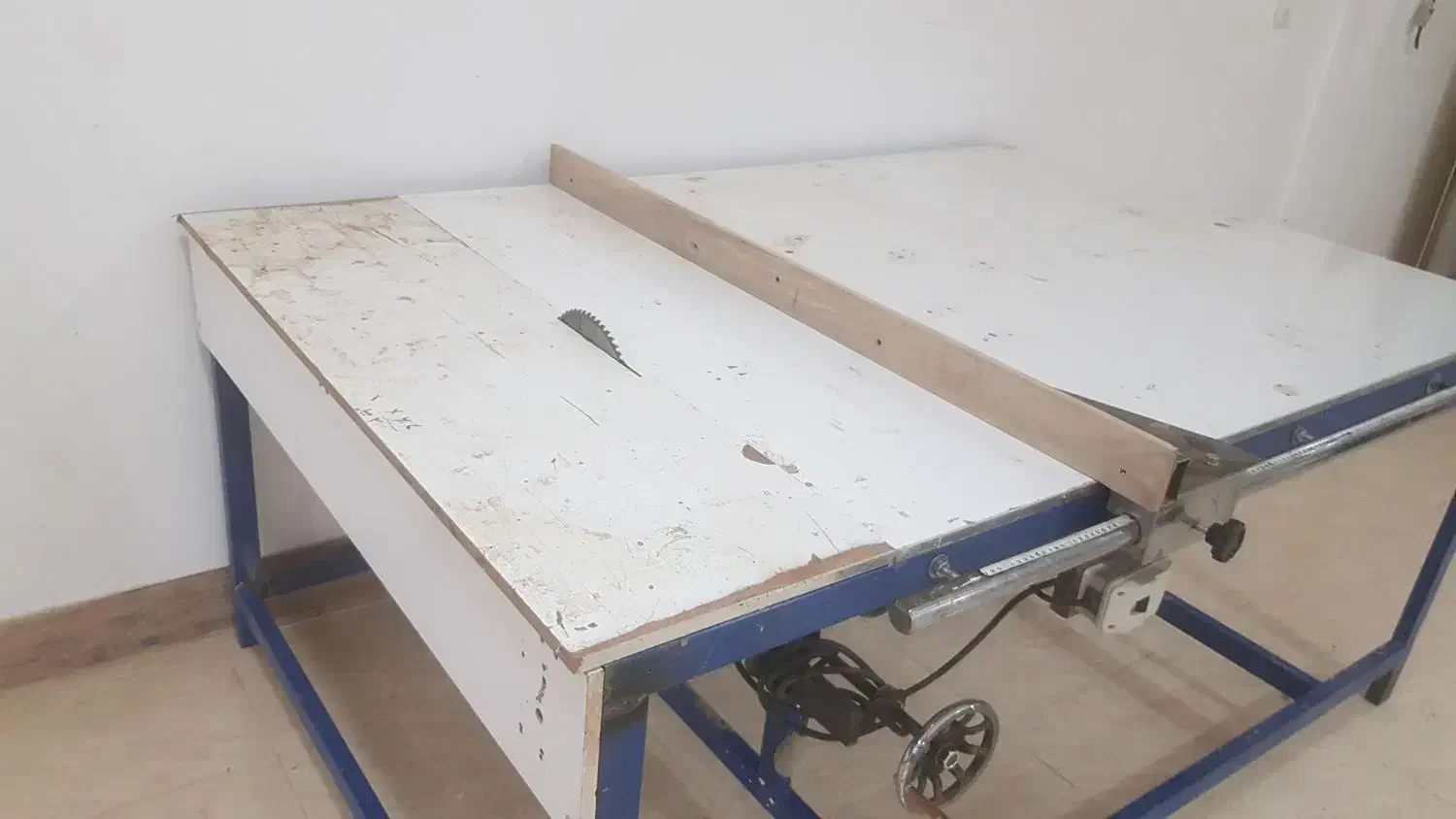 دستگاه برش و زاویه زن نجاری|ماشینآلات صنعتی|قزوین, |دیوار