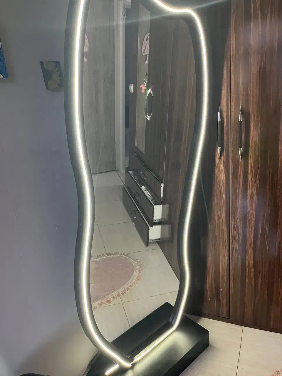 آینه قدی|آینه|سنندج, |دیوار