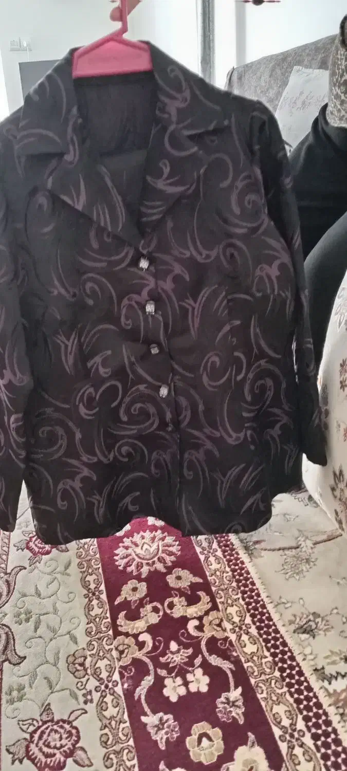 کت‌ ودامن|لباس|اصفهان, شاهد|دیوار