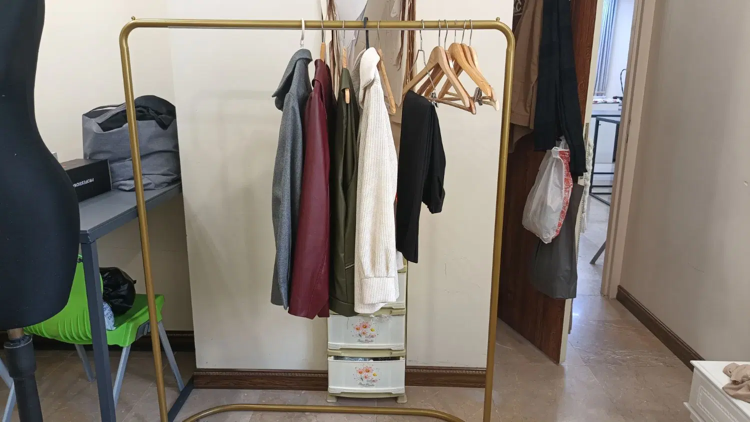 رگال|بندرخت و رخت‌آویز|تهران, جنت‌آباد جنوبی|دیوار