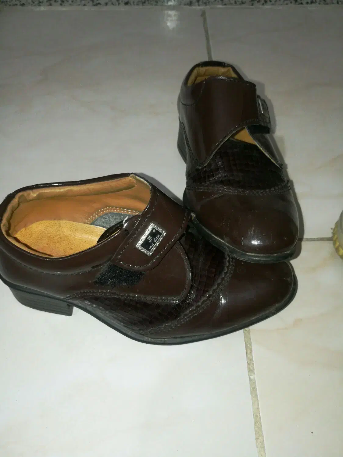 کفش بچه گانه با تخفیف|کفش و لباس بچه|باقرشهر, |دیوار