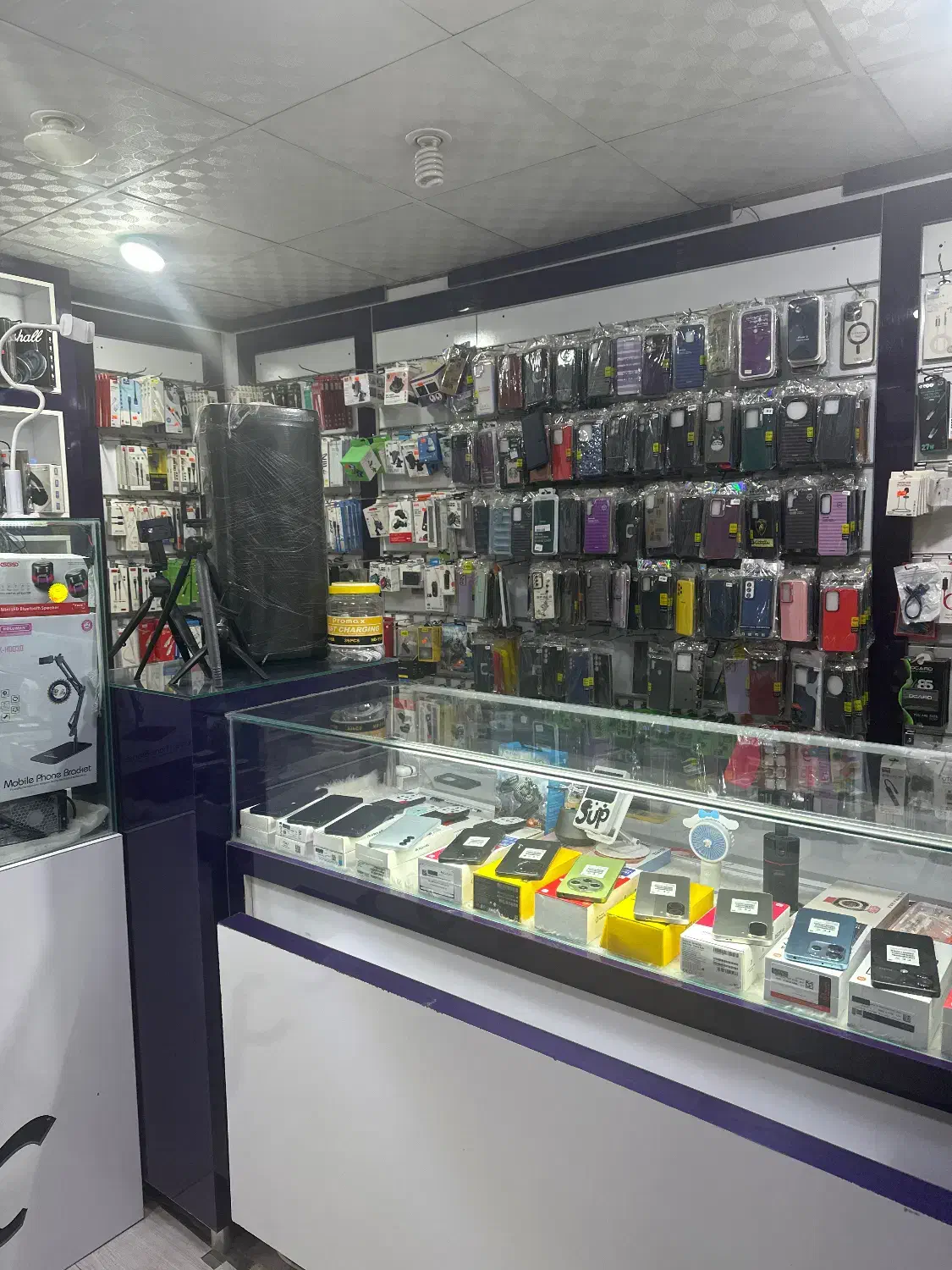 فروشنده|استخدام بازاریابی و فروش|میبد, |دیوار