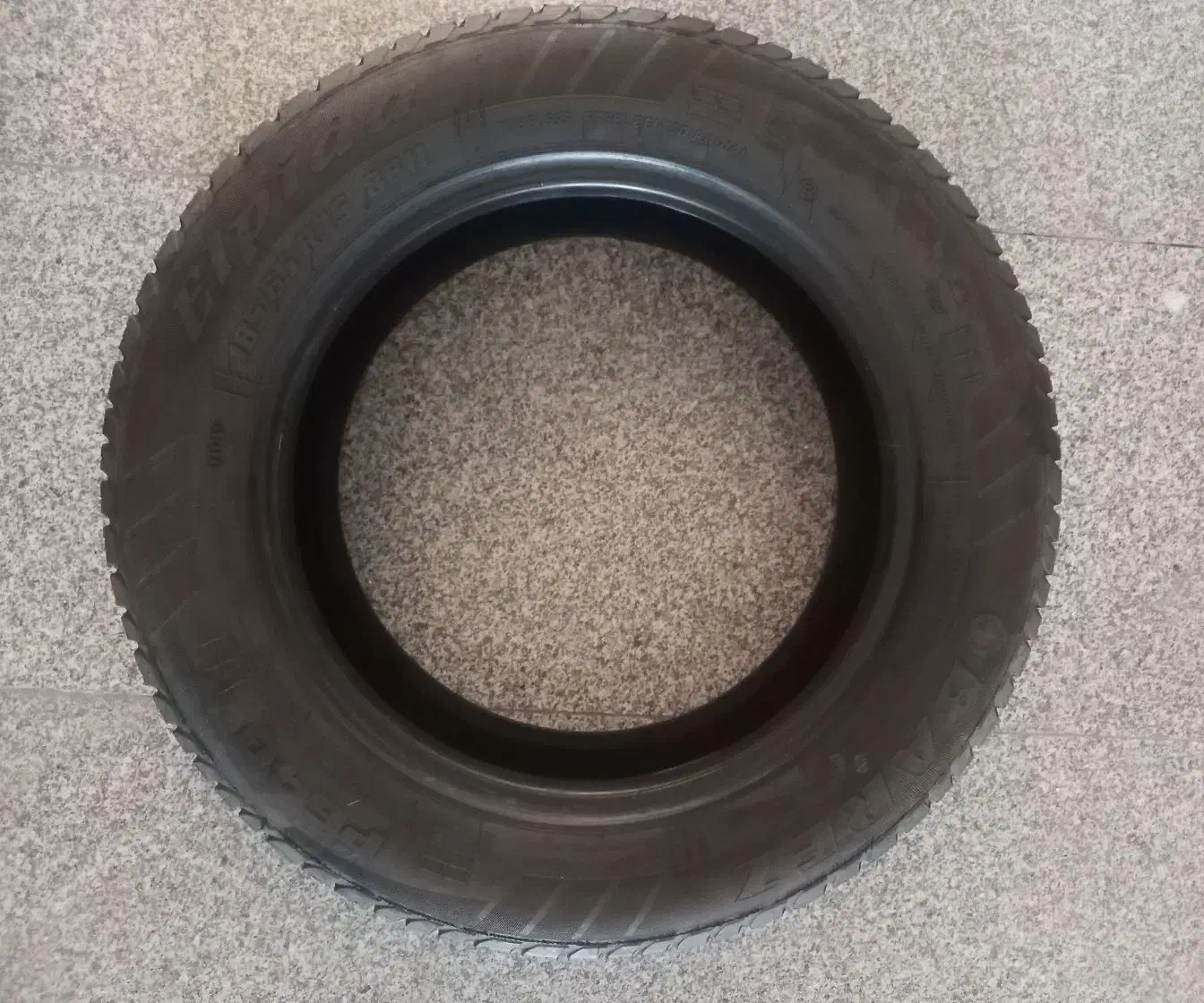 لاستیک ماشین بارز ( Barez )|قطعات یدکی و لوازم جانبی|پردیس, فاز ۱۱|دیوار