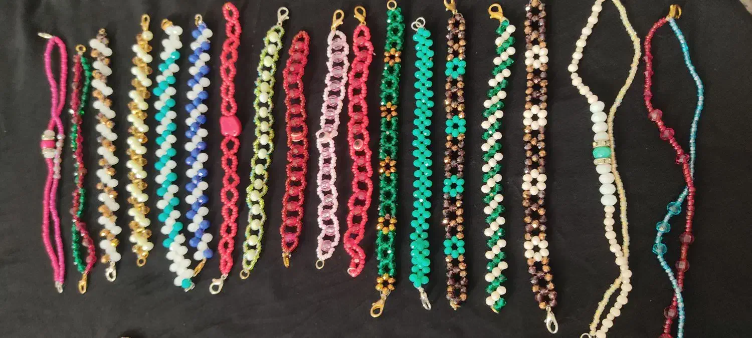 برقه یا بورکه (نقاب بندری صورت)|زیورآلات و اکسسوری|لاران, |دیوار