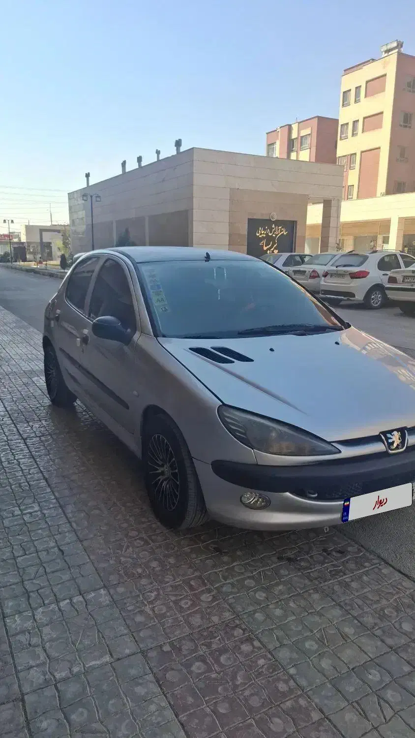 206تیپ 2مدل 87|خودرو سواری و وانت|شیراز, رکن‌آباد|دیوار