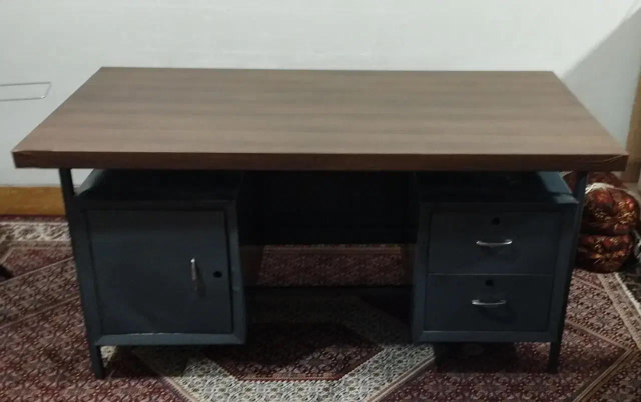 میز|میز تحریر و کامپیوتر|زرقان, |دیوار