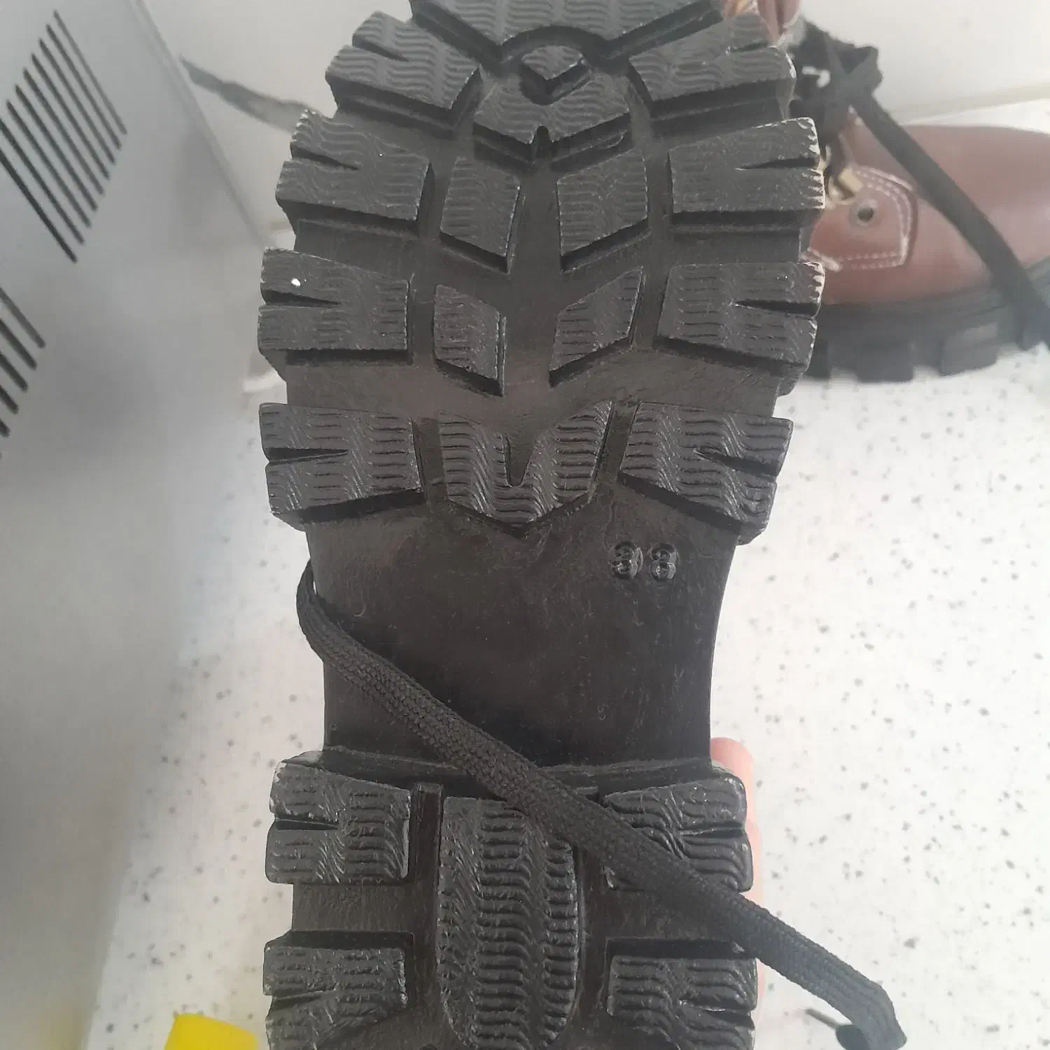 نیم بوت پسرانه نو سایز ۳۳|کفش و لباس بچه|پردیس, فاز ۸|دیوار